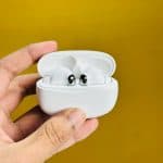 YW15 Active Noise Cancelling Earbuds - White
